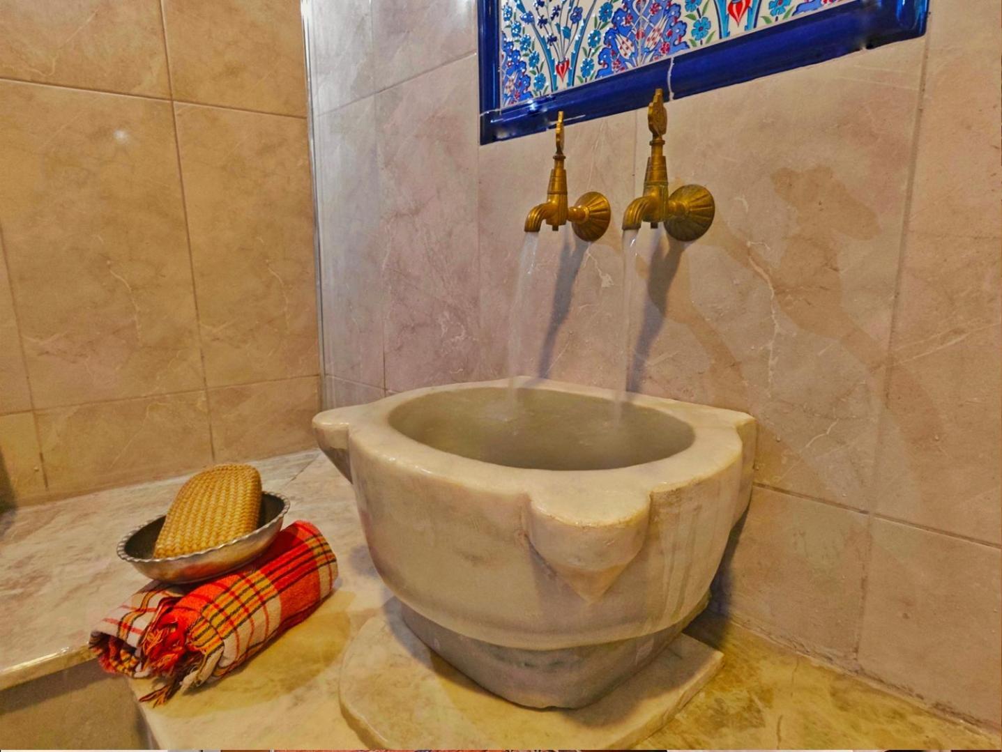 Aden Konak Hotel Eskisehir Bagian luar foto